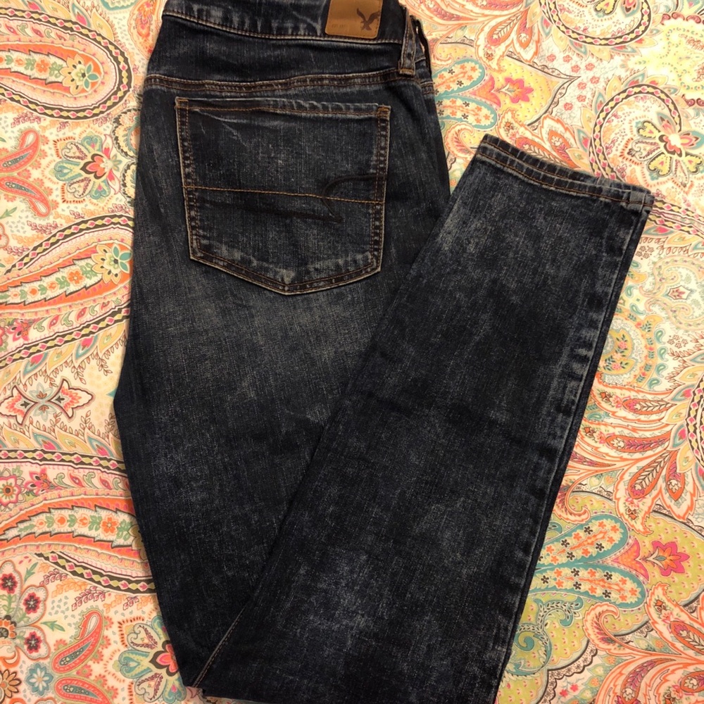 American Eagle acid wash jegging
